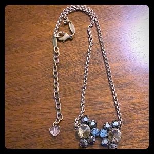 Sabika bow necklace